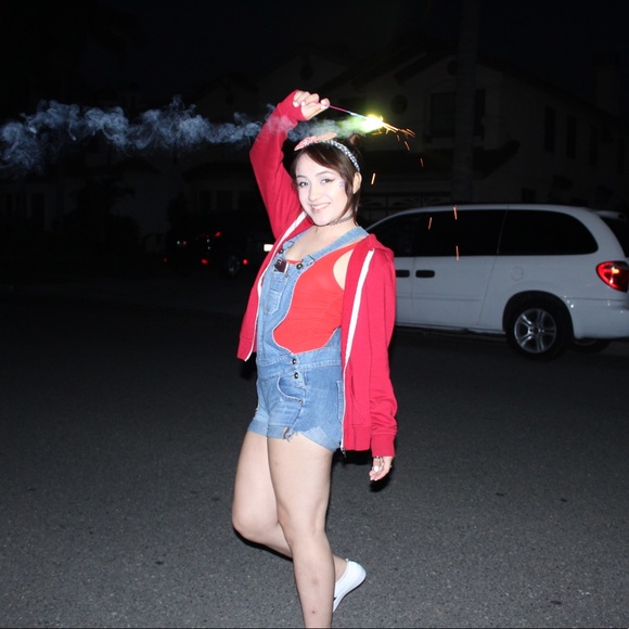 Meet your Posher, Cat - Picture 3 of 7